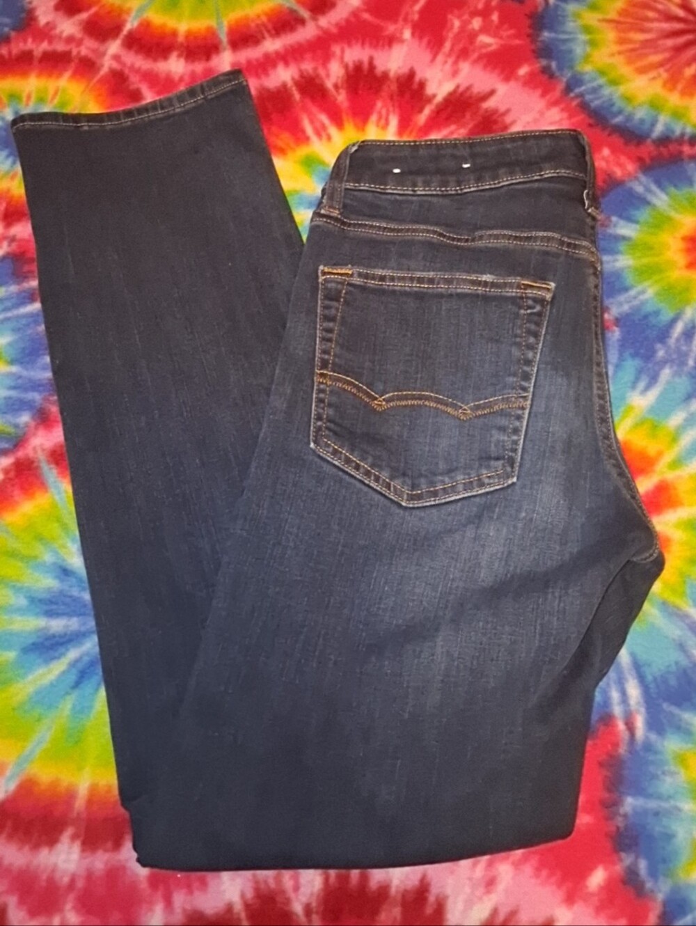 American Eagle Outfitters Dark Indigo Straight-Leg Jeans. Size 29 x 32